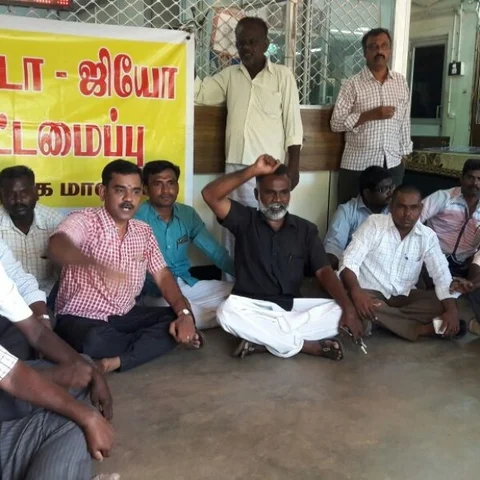 ஜாக்டோ - ஜியோ கூட்டமைப்பினர் சிவகங்கையிலிருந்து சென்னை செல்ல அனுமதி மறுப்பு!