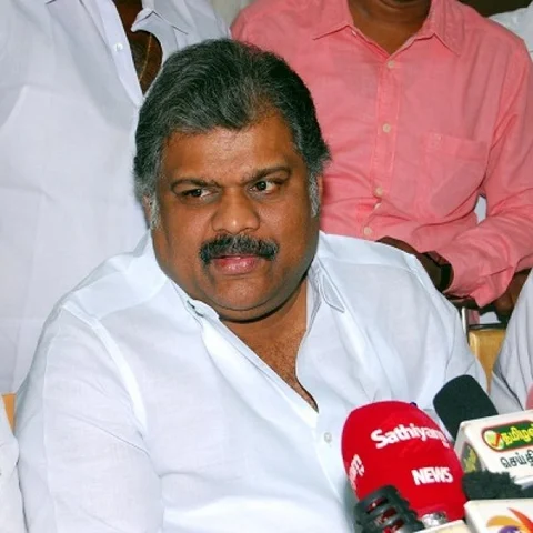 ‘எங்கள் நிலைப்பாட்டை அ.தி.மு.க-விடம் தெரிவித்துவிட்டோம்’ - கூட்டணிகுறித்து ஜி.கே. வாசன்