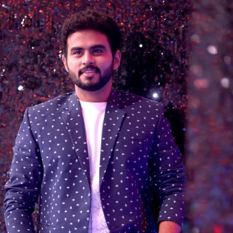 `சமூக மாற்றத்துக்கு என்னால் முடிந்த உதவிகளைச் செய்றேன்!’ - `மிர்ச்சி’ விஜய்