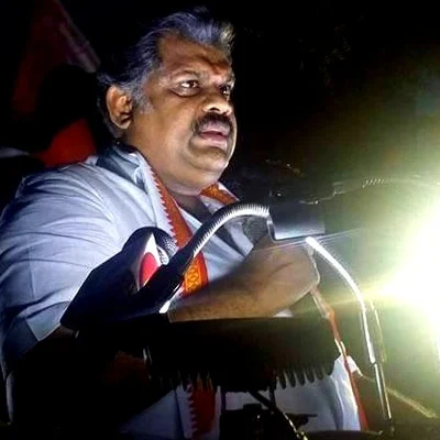 அப்போ ரஜினி சொன்னதை இப்போ ஜி.கே.வாசன் சொல்றார்...!