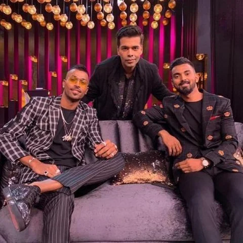 `உயிர்த் தியாகம் செய்த வீரர்களின் குடும்பங்களுக்கு நிதியுதவி!' - பாண்ட்யா, ராகுலுக்கு அபராதம் விதித்த பிசிசிஐ