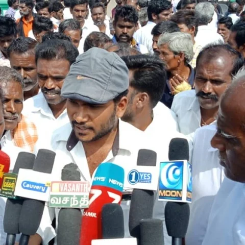 `4 தலைமுறையா வாழும் இடத்தை விட்டு விரட்டும் வனத்துறை’ - மேகமலை மக்களின் கண்ணீர் கதை