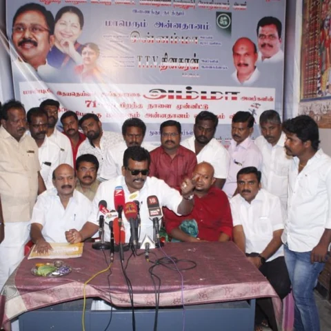 `மெகா கூட்டணி, மேஜிக் கூட்டணி எல்லாம் இங்கு எடுபடாது!' - தங்க தமிழ்ச்செல்வன்