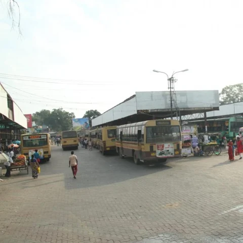 நவீனமயமாகும் மதுரை பெரியார் பேருந்து நிலையம் - பேருந்து நிறுத்தம் தற்காலிக மாற்றம்