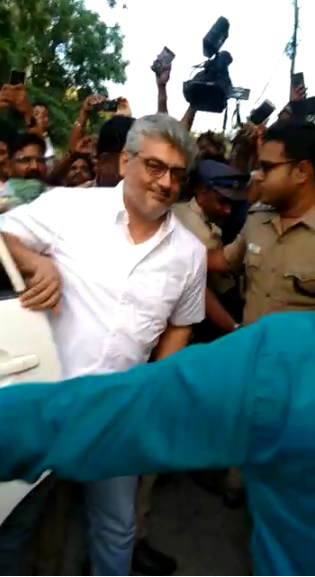 தமிழகத்தில் 37 தொகுதிகளில் ஓட்டுப்பதிவு நிறைவு! - 69.55 சதவீதம் வாக்குகள் பதிவானதாக தகவல் #LiveUpdates #Electionwithvikatan