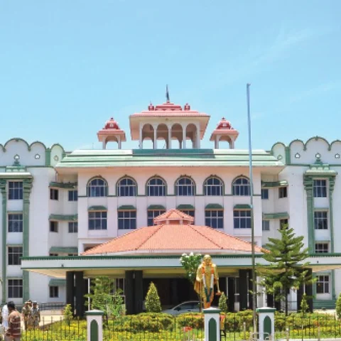 நீதிபதிகளை உலுக்கிய தாயின் கடிதம்!