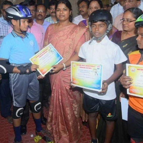 நெல்லையில் குழந்தைத் தொழிலாளர் ஒழிப்பு விழிப்பு உணர்வு ஸ்கேட்டிங்!