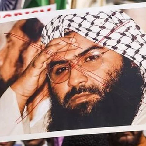 ஜெய்ஷ் - இ - முகமது தீவிரவாத அமைப்பின் தலைவர் மசூத் அசார் மரணமா?!