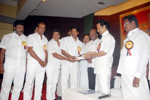 ஜெ. ஆட்சிக்கு வந்தாலே சாதிக் கலவரம்தான்: ஸ்டாலின்