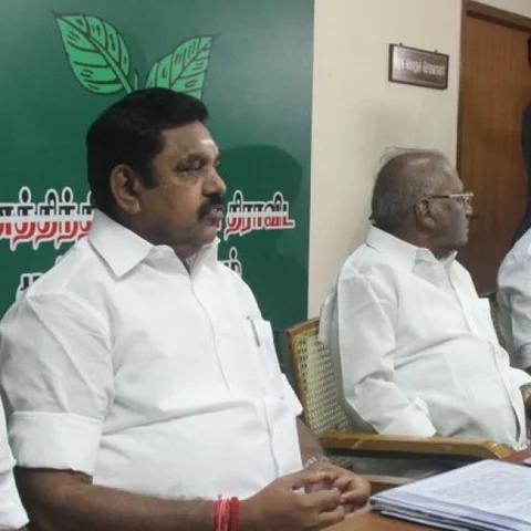 மீண்டும் `கறுப்பு எம்.ஜி.ஆர்' வாக்குகள்! - கூட்டணி வியூகத்தில் குழம்பும் எடப்பாடி பழனிசாமி