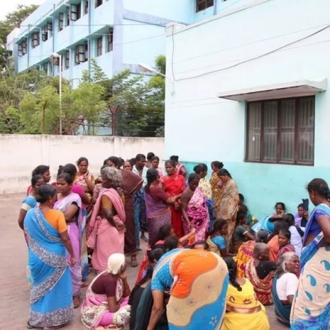 `ஒருமணி நேரம் மின்தடை; 3 நோயாளிகள் உயிரிழப்பு?' - மதுரை அரசு மருத்துவமனை டீன் விளக்கம்