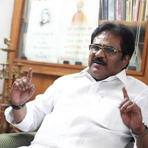 'அ.தி.மு.க என்றாலே ஊழல் ஆட்சிதான்!' - திருநாவுக்கரசர் பளீச்