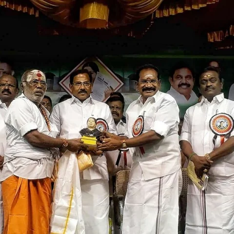 மதுரையை மீட்ட சுந்தரபாண்டியன் யாரு... நம்ம செல்லூர் ராஜு சாரு! #MaduraiAtrocity