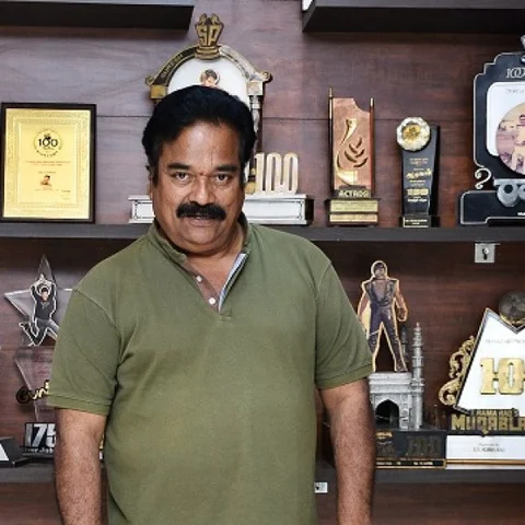 “500 படங்களில் வேலை செய்திருந்தாலும் தமிழில் அங்கீகாரம் இல்லை..!” - ஸ்டன்ட் மாஸ்டர் ‘ஃபெப்ஸி’ விஜயன் #VikatanExclusive
