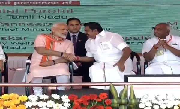 `நாட்டின் நான்கு திசைகளிலும் எய்ம்ஸ் ' - மதுரையில் அடிக்கல் நாட்டினார் மோடி!