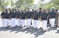 சட்டசபை: தேமுதிக எம்.எல்.ஏக்கள் கறுப்பு சட்டையில் பங்கேற்பு!
