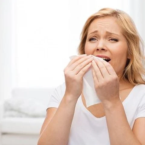 ஃபுட் அலர்ஜி ஏற்படுவது ஏன், தவிர்க்க என்ன செய்யலாம்? #FoodAllergyAlert
