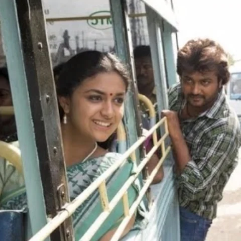 ரஜினிகாந்த்-திலிருந்து வெளில வாங்க பாபி சிம்ஹா சார்! - 'பாம்பு சட்டை’ படம் எப்படி?
