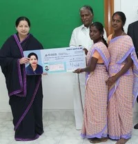 ரூ.1103.92 கோடியில் கட்டப்பட்ட பசுமை வீடுகள், பாலங்கள் திறப்பு!