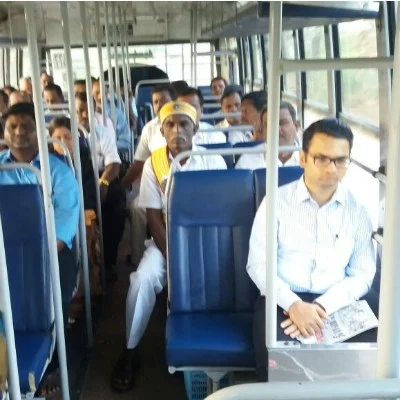 அரசுப் பேருந்தில் பயணம் செய்த கலெக்டர்!