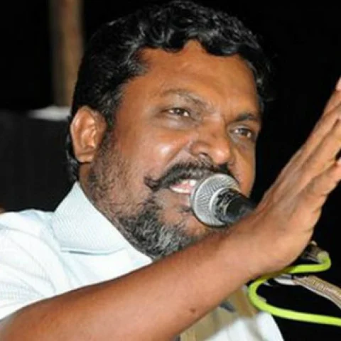"ஜெயலலிதா அறிவித்த 13 அம்ச திட்டத்தை நடைமுறைப்படுத்த வேண்டும்" : திருமாவளவன் வலியுறுத்தல்