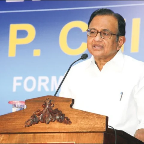 ரஃபேல் போர் விமான விவகாரம்..! ப.சிதம்பரம் அடுக்கும் கேள்விகள்
