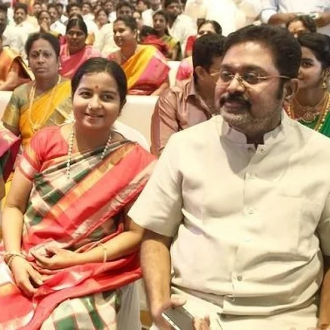 `ஓரம்கட்டப்படும் சசிகலா; சின்னம்மா ஆகும் அனுராதா! - டி.டி.வி மீது அ.ம.மு.க மாநிலச் செயலாளர் பகீர்