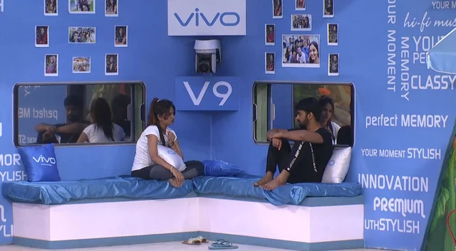 "ப்ளீஸ் ஷாரிக் புரிஞ்சுக்கோ..!" பெஸ்ட் ஃப்ரெண்டுக்காக கலங்கிய ஐஸ்வர்யா #BiggBossTamil2
