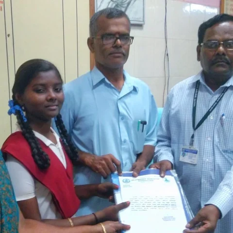 தமிழக அரசின் கல்விப்பயணம் -அறிவியல் ஆர்வத்தால் சிதம்பரம் பள்ளி மாணவிக்கு கிடைத்த வாய்ப்பு