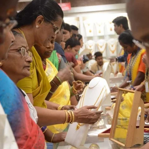 அட்சய திருதியை தினத்தில் தங்கத்தின் விலை குறையுமா?