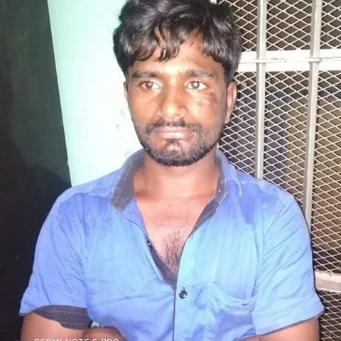 `அஞ்சல பாட்டி ஞாபகம் வந்தது; வீட்டுக்குப்போனப்போ’ - போலீஸாரைக் கலங்கடித்த வாலிபரின் வாக்குமூலம்