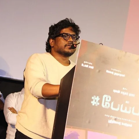 ``அன்பு குறைஞ்சுட்டே வருது... ரொம்பக் கஷ்டமா இருக்கு..!" - யுவன் ஷங்கர் ராஜா