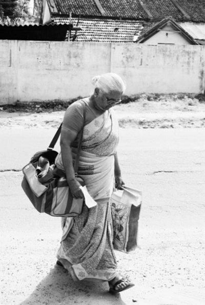 `தீர்ப்பை ஆளுநரே மதிக்கவில்லை!’ - ராஜ்பவன் வாசலில் தீவிரமடையும் போராட்டம் #BanwarilalPurohit