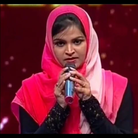 "இஸ்லாமிய பெண் கிருஷ்ணனைப் பாடுவதில் தவறில்லை" - ஆதரிக்கும் தமிழ் இசையுலகம்! #VikatanExclusive