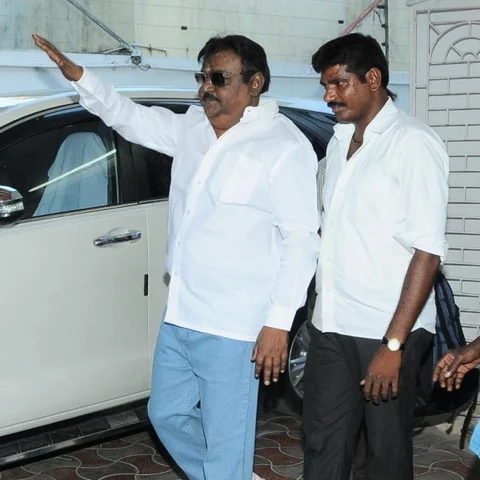 `ஸ்பீச் தெரபி; ஒத்திகை' - பிரசாரத்துக்கு விஜயகாந்த்தைத் தயார்படுத்தியது யார்?
