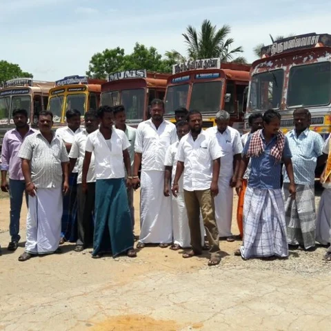 திருட்டு மணல் மாபியாக்களை மடக்காத மாவட்ட நிர்வாகம்