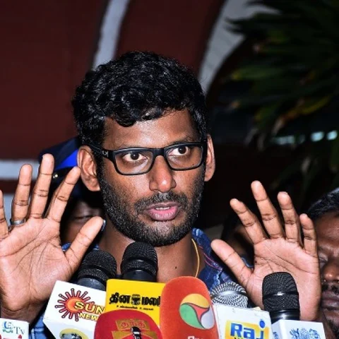 ஹார்வேர்டு பல்கலைகழகத்தில் தமிழ் இருக்கை அமைக்க ரூ.10 லட்சம் நிதியுதவி! - நடிகர் விஷால் அறிவிப்பு