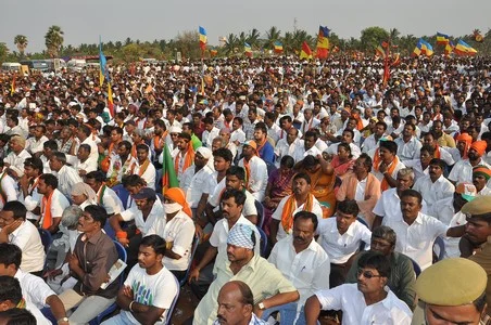 காங்கிரஸ் ஆட்சி நீடித்தால் நிலக்கரியை லாக்கரில் வைத்து பூட்ட நேரிடும்: மோடி கடும் தாக்கு!