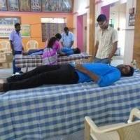 சமூக விழிப்புணர்விற்காக இளைஞர்கள் நடத்திய ரத்த தான முகாம்!