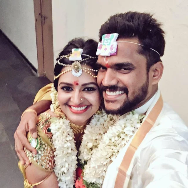 ஜோடி நம்பர்-1 ஆனந்திக்கு டும்டும்டும்!