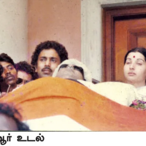 சசிகலா ஜாதகம் - 41 - எம்.ஜி.ஆர் ஓய்வு எடுத்துக் கொண்டார்!