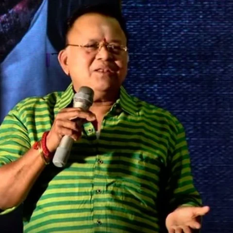 ``கண்ணியம் குறையாத வகையில் பேசுங்கள்!” - ராதாரவிக்கு ஸ்டாலின் கடும் கண்டனம்