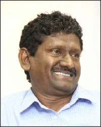 ஆட்டத்தை ஆரம்பிச்சாச்சு!