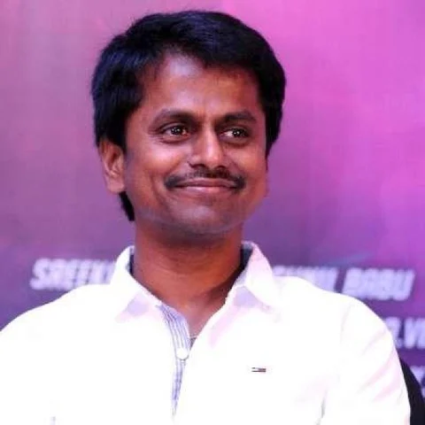 `சர்கார் விவகாரம்' - ஏ.ஆர்.முருகதாஸ் மீது 3 பிரிவுகளின் கீழ் வழக்கு பதிவு!