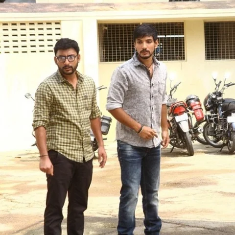 ரிச்சி ஸ்ட்ரீட் இன்ஜினீயர் Vs ரிச் அமைச்சர்... ஜெயிச்சது யாரு? - ‘இவன் தந்திரன்’ விமர்சனம்