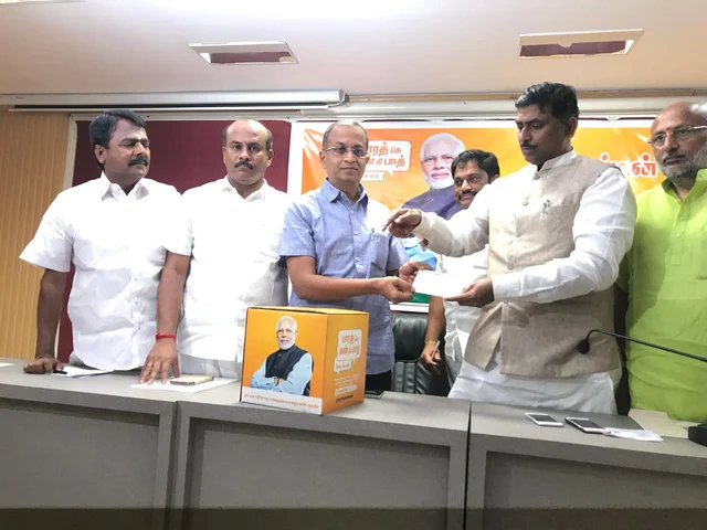 `தம்பிதுரையின் தனிப்பட்ட கருத்து அது; அ.தி.மு.க தலைமை அப்படிச் சொல்லவில்லை!’ - முரளிதர ராவ்