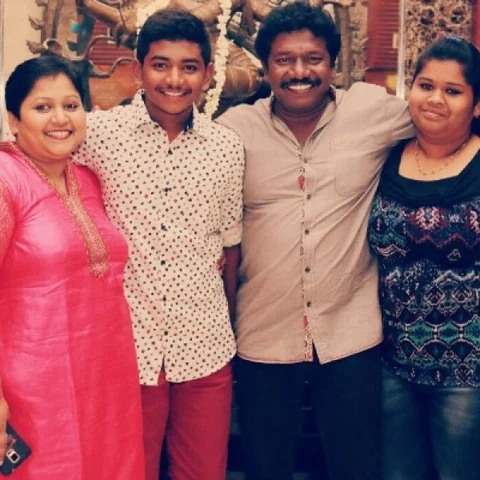 ``அப்படித்தான் நாங்க சம்பாதிக்கணும்னு எங்களுக்கு அவசியமில்லை!’’ - கிரேஸ் கருணாஸ்