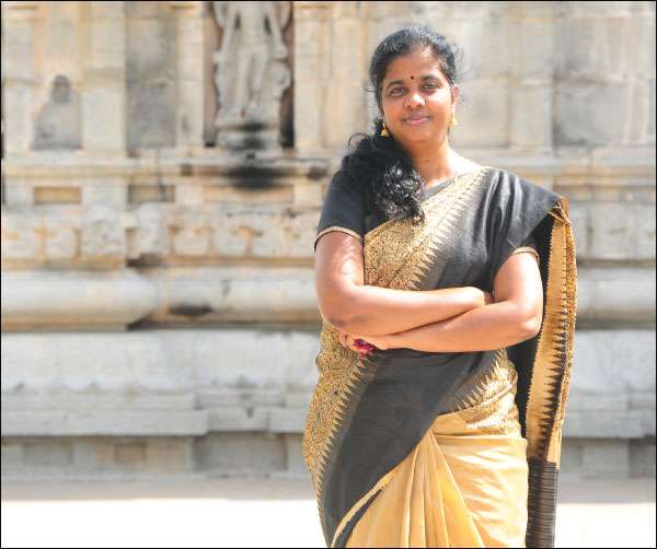 காதல் முதல் கூடல் வரை: 6 நிமிட வாசிப்பில் டாக்டர் விகடனின் 10 பகுதிகள்