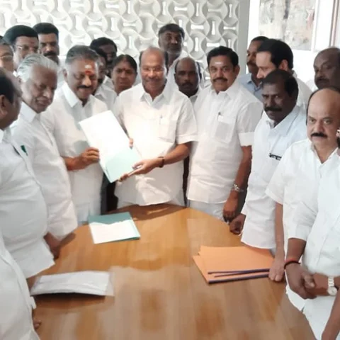 7 தொகுதிகளில் பா.ம.க போட்டி! - அ.தி.மு.க கூட்டணி ஒப்பந்தம் கையெழுத்தானது