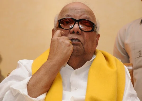 கருணாநிதியிடம் நேரில் நலம் விசாரித்த இலங்கை அமைச்சர்!